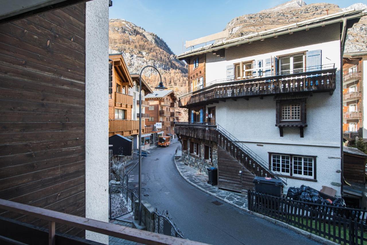 شقة Haus Floralp زيرمات المظهر الخارجي الصورة